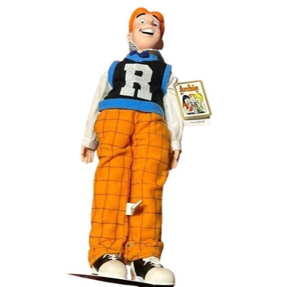 Archie Comic 18" Doll With Tag Synthetic Fabrics Washable Collectible 1987 Made - Picture 1 of 9